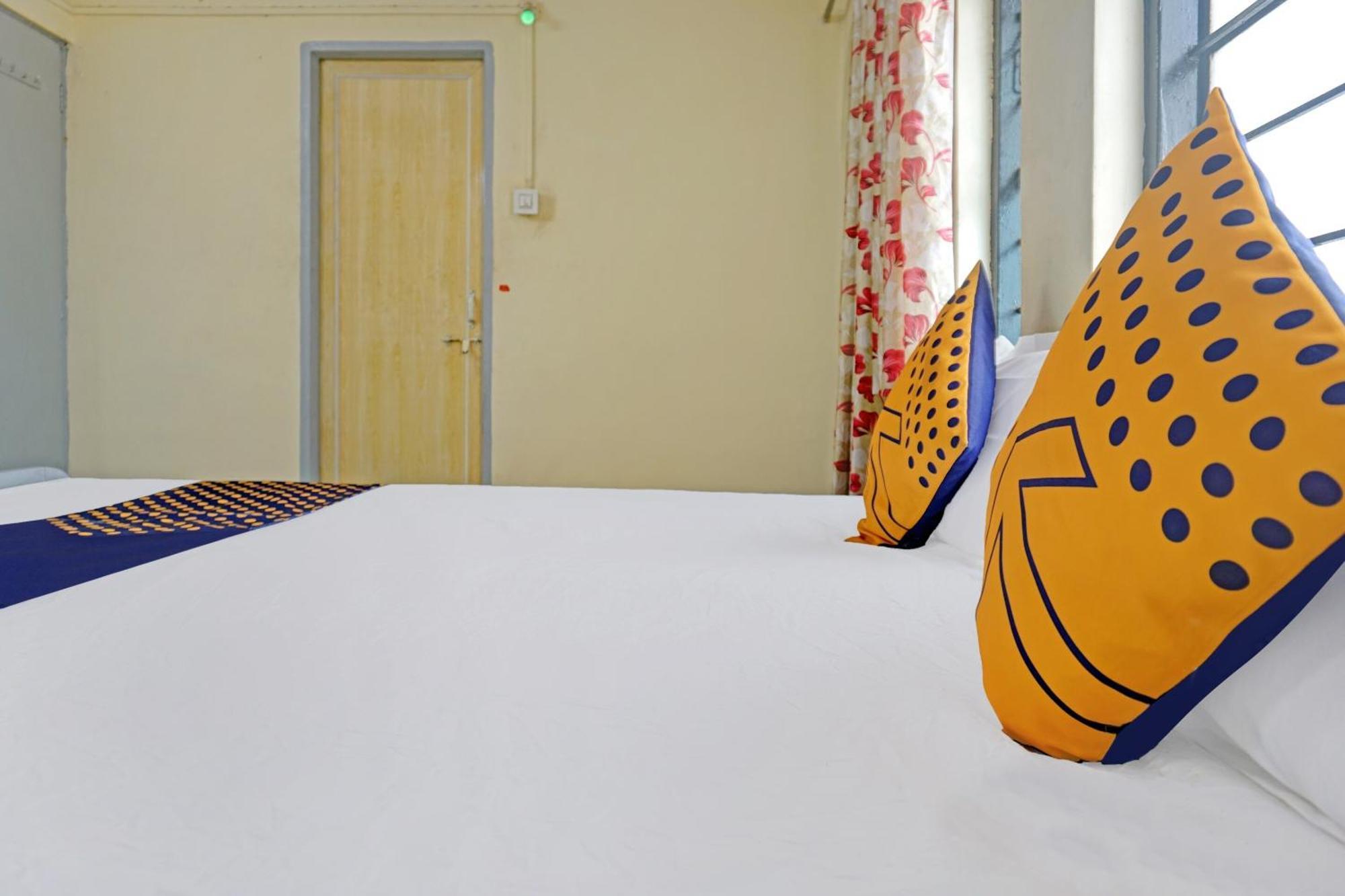 Spot On Hotel Prakash Residency, Near Hanuman Gym Ajmera Colony, Pimpri Ngoại thất bức ảnh