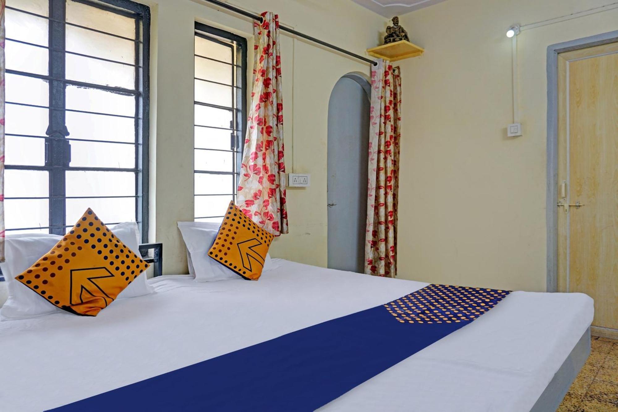 Spot On Hotel Prakash Residency, Near Hanuman Gym Ajmera Colony, Pimpri Ngoại thất bức ảnh